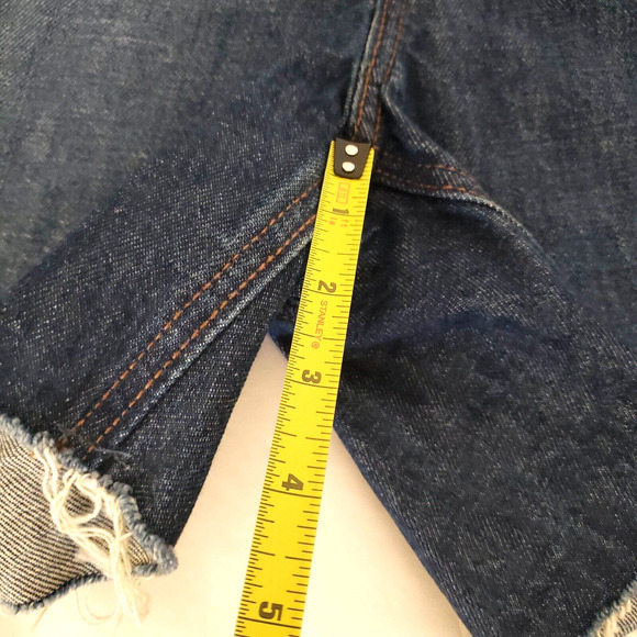 Old Navy Plus SIZE 28 High Rise Slouchy Straight Dark Jean Shorts Denim Raw Hem - Picture 7 of 9